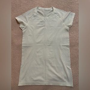 Lululemon Swiftly Tech Short-Sleeve Shirt